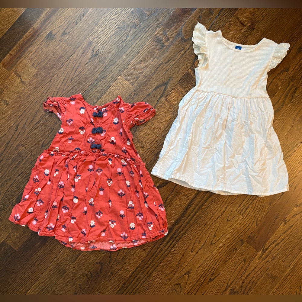 2pc Old Navy lightweight short sleeve dresses toddler girl size 4T summer play